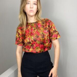 1960s 50s floral leaf fall colour top.